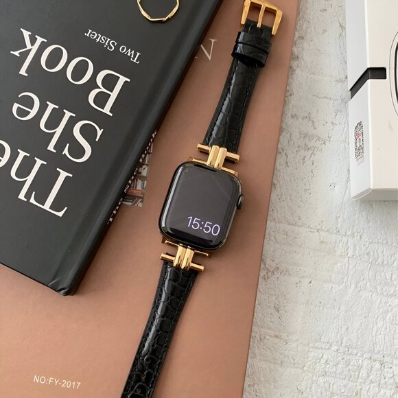 NEW Stylish Premium Leather Gold Strap Watch Band For Apple Watch - Black - Picture 7 of 7